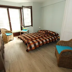 toffe-studio-op-300m-van-de-zeedijk-van-oostende.hotelsghent.com/